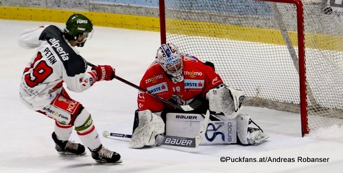 HC Orli Znojmo - HC Bozen Foxes Teemu Lassila #19, Alex Petan #19 Nevoga Arena, Znojmo ©Puckfans.at/Andreas Robanser