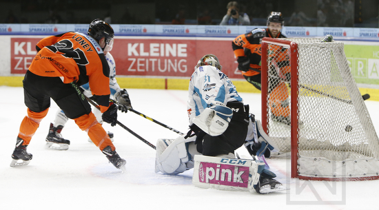 Moser Medical Graz 99ers vs. EHC Liwest Black Wings Linz; EBEL; Playoff; Viertelfinale; Merkur Arena, Graz; 22.03.2019; © Werner Krainbucher, Puckfans.at